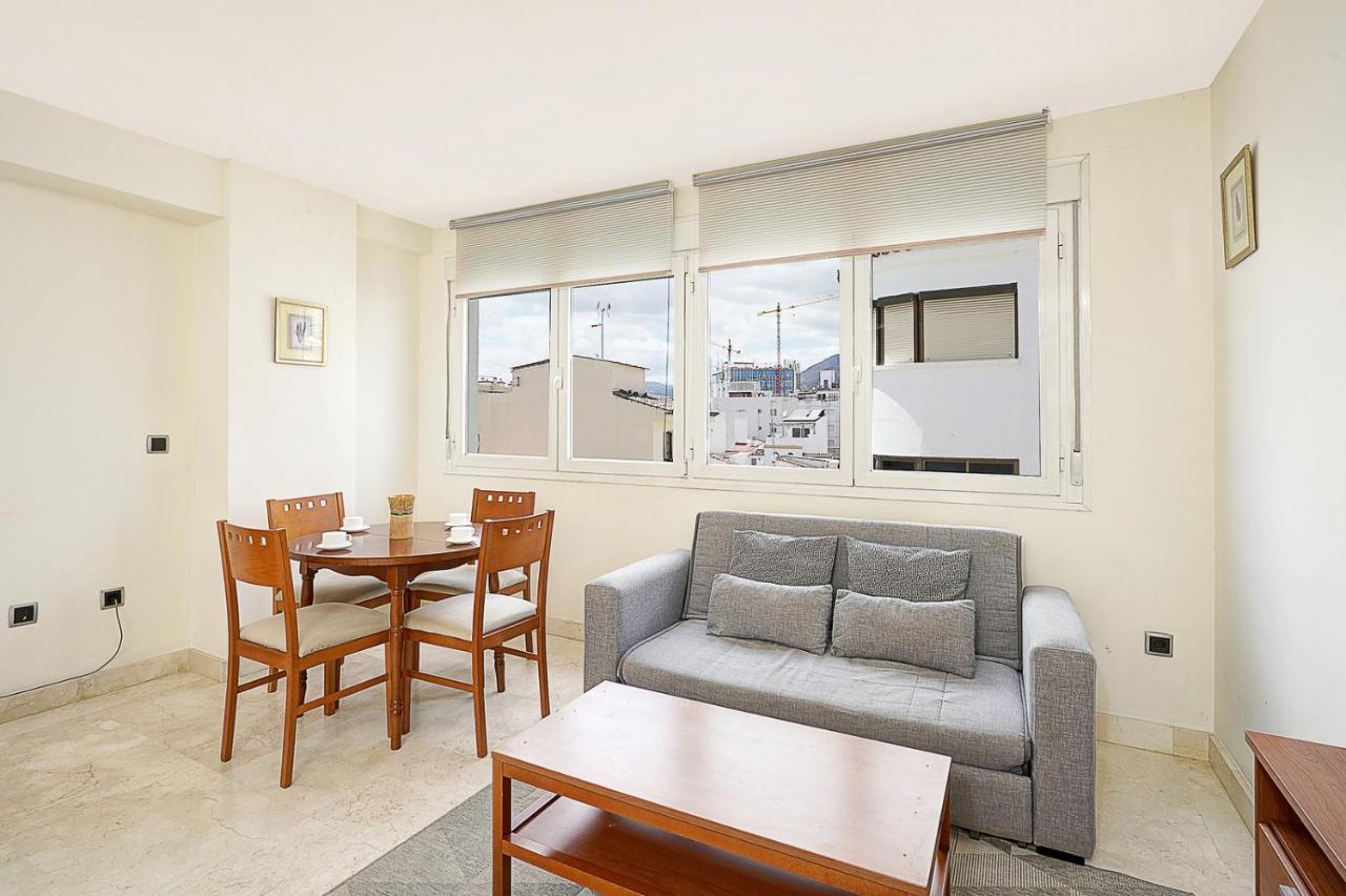 Apartamento En 1ª Linea De Playa, Estepona Centro المظهر الخارجي الصورة