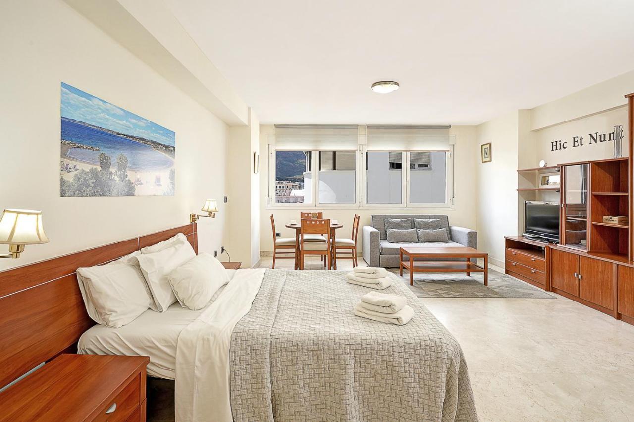Apartamento En 1ª Linea De Playa, Estepona Centro المظهر الخارجي الصورة